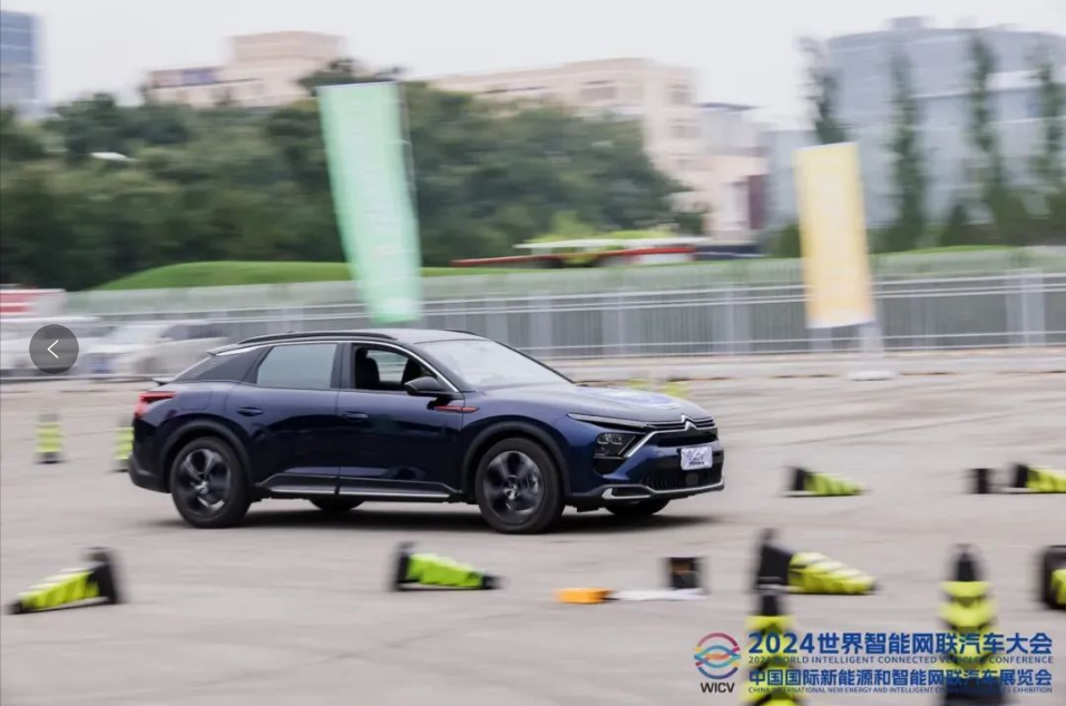斩获2项优秀驾驶操控奖！雪铁龙凡尔赛旅不凡闪耀2024全国智能驾驶测试赛（总决赛）_北京中汽四方会展有限公司
